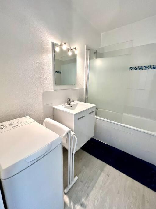 L'Abri Cotier Apartment Курсел-сюр-Мер Екстериор снимка